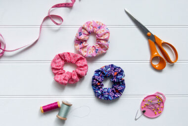 how to make scrunchies