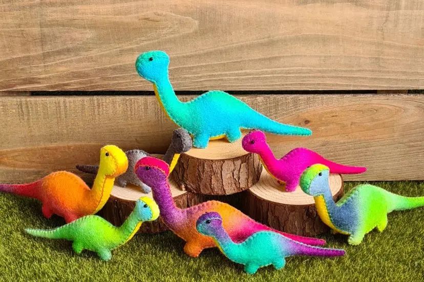felt dinosaur - World of Kawaii Gifts